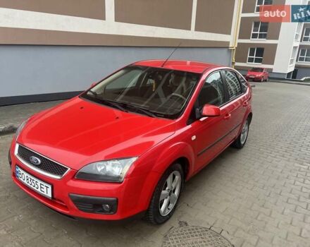 Красный Форд Фокус, объемом двигателя 1.6 л и пробегом 305 тыс. км за 4200 $, фото 13 на Automoto.ua