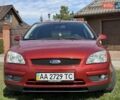 Красный Форд Фокус, объемом двигателя 1.6 л и пробегом 118 тыс. км за 5600 $, фото 2 на Automoto.ua