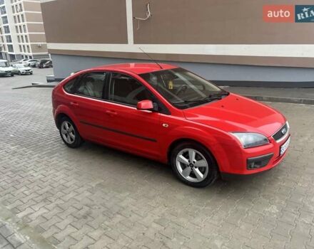 Красный Форд Фокус, объемом двигателя 1.6 л и пробегом 305 тыс. км за 4200 $, фото 15 на Automoto.ua