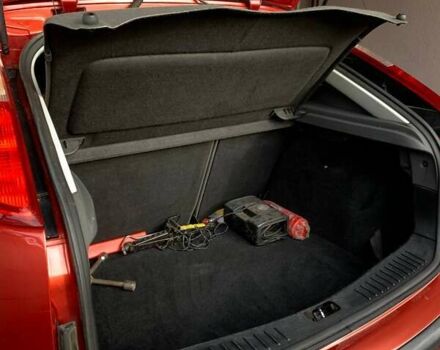 Червоний Форд Фокус, об'ємом двигуна 1.6 л та пробігом 167 тис. км за 4850 $, фото 10 на Automoto.ua