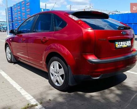 Красный Форд Фокус, объемом двигателя 1.6 л и пробегом 118 тыс. км за 5500 $, фото 7 на Automoto.ua