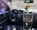 Красный Форд Фокус, объемом двигателя 1.6 л и пробегом 320 тыс. км за 2599 $, фото 6 на Automoto.ua