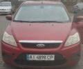 Красный Форд Фокус, объемом двигателя 1.6 л и пробегом 252 тыс. км за 5000 $, фото 1 на Automoto.ua