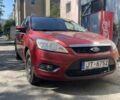 Красный Форд Фокус, объемом двигателя 1.6 л и пробегом 337 тыс. км за 2300 $, фото 1 на Automoto.ua