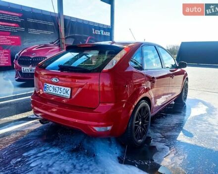 Красный Форд Фокус, объемом двигателя 1.6 л и пробегом 129 тыс. км за 7200 $, фото 52 на Automoto.ua