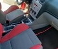 Красный Форд Фокус, объемом двигателя 1.6 л и пробегом 129 тыс. км за 7200 $, фото 36 на Automoto.ua