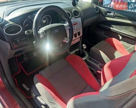 Красный Форд Фокус, объемом двигателя 1.6 л и пробегом 129 тыс. км за 7200 $, фото 43 на Automoto.ua