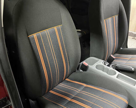 Красный Форд Фокус, объемом двигателя 1.6 л и пробегом 225 тыс. км за 6700 $, фото 8 на Automoto.ua