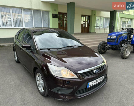 Красный Форд Фокус, объемом двигателя 1.56 л и пробегом 297 тыс. км за 4999 $, фото 13 на Automoto.ua