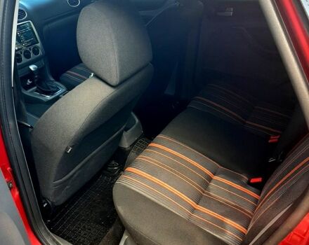 Форд Фокус 2008 у Славянске на Automoto.ua Червоний Форд Фокус, об'ємом двигуна 1.6 л та пробігом 170 тис. км за 5000 $, фото 8 на Automoto.ua