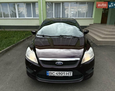Красный Форд Фокус, объемом двигателя 1.56 л и пробегом 297 тыс. км за 4999 $, фото 1 на Automoto.ua