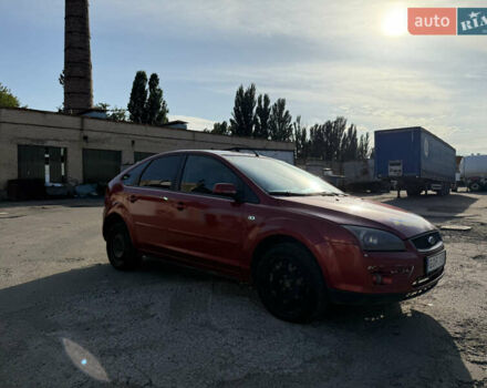 Форд Фокус 2009 в Киеве на Automoto.ua Красный Форд Фокус, объемом двигателя 1.6 л и пробегом 250 тыс. км за 1800 $, фото 4 на Automoto.ua