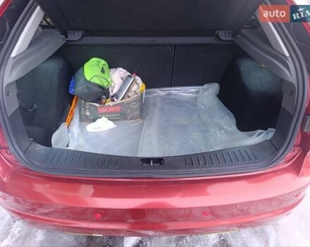 Червоний Форд Фокус, об'ємом двигуна 1.8 л та пробігом 220 тис. км за 6000 $, фото 8 на Automoto.ua