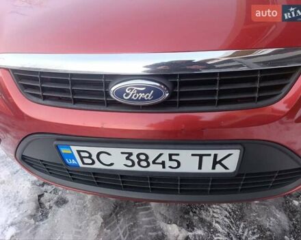 Червоний Форд Фокус, об'ємом двигуна 1.8 л та пробігом 220 тис. км за 6000 $, фото 3 на Automoto.ua