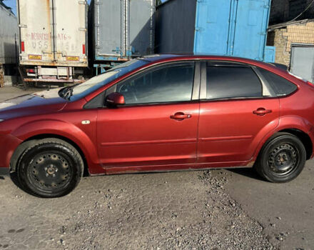 Форд Фокус 2009 в Киеве на Automoto.ua Красный Форд Фокус, объемом двигателя 1.6 л и пробегом 250 тыс. км за 1800 $, фото 1 на Automoto.ua