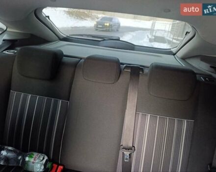 Червоний Форд Фокус, об'ємом двигуна 1.8 л та пробігом 220 тис. км за 6000 $, фото 10 на Automoto.ua