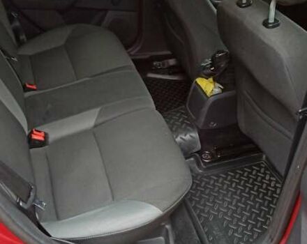 Красный Форд Фокус, объемом двигателя 1.6 л и пробегом 230 тыс. км за 6500 $, фото 7 на Automoto.ua