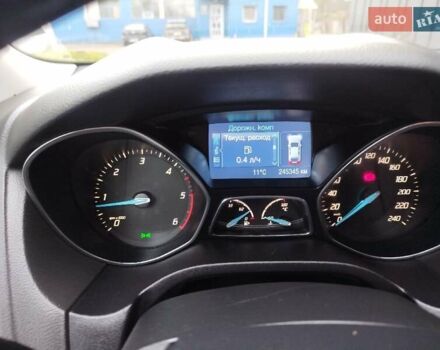 Красный Форд Фокус, объемом двигателя 1.6 л и пробегом 245 тыс. км за 6450 $, фото 52 на Automoto.ua