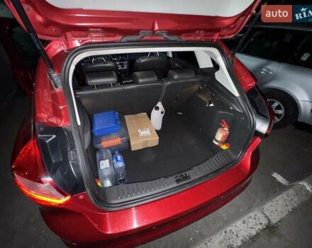 Червоний Форд Фокус, об'ємом двигуна 1.6 л та пробігом 270 тис. км за 10600 $, фото 15 на Automoto.ua