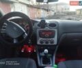 Червоний Форд Фокус, об'ємом двигуна 1.39 л та пробігом 157 тис. км за 5500 $, фото 8 на Automoto.ua