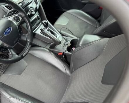 Червоний Форд Фокус, об'ємом двигуна 1.6 л та пробігом 270 тис. км за 10600 $, фото 27 на Automoto.ua