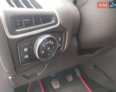 Красный Форд Фокус, объемом двигателя 1.6 л и пробегом 245 тыс. км за 6450 $, фото 37 на Automoto.ua