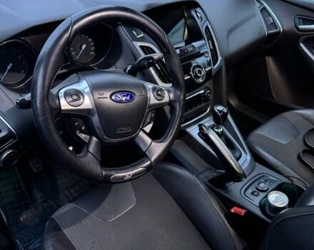 Червоний Форд Фокус, об'ємом двигуна 1.6 л та пробігом 270 тис. км за 10600 $, фото 24 на Automoto.ua