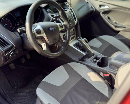 Красный Форд Фокус, объемом двигателя 1.6 л и пробегом 198 тыс. км за 4999 $, фото 18 на Automoto.ua