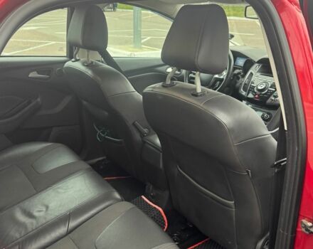 Червоний Форд Фокус, об'ємом двигуна 1.6 л та пробігом 231 тис. км за 6200 $, фото 9 на Automoto.ua