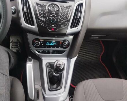 Красный Форд Фокус, объемом двигателя 1.6 л и пробегом 245 тыс. км за 6450 $, фото 47 на Automoto.ua