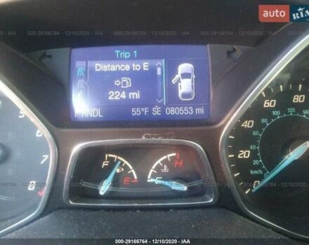 Червоний Форд Фокус, об'ємом двигуна 2 л та пробігом 167 тис. км за 8900 $, фото 8 на Automoto.ua