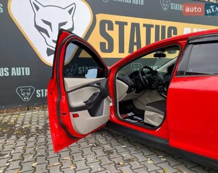 Форд Фокус 2012 у Хмельницькому на Automoto.ua Червоний Форд Фокус, об'ємом двигуна 2 л та пробігом 322 тис. км за 5800 $, фото 9 на Automoto.ua