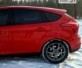 Красный Форд Фокус, объемом двигателя 2 л и пробегом 235 тыс. км за 6799 $, фото 3 на Automoto.ua