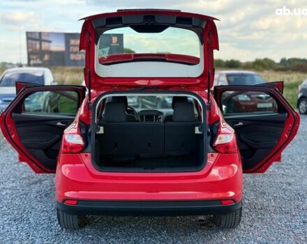 Красный Форд Фокус, объемом двигателя 2 л и пробегом 161 тыс. км за 7990 $, фото 29 на Automoto.ua