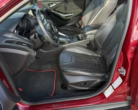 Красный Форд Фокус, объемом двигателя 2 л и пробегом 180 тыс. км за 6850 $, фото 6 на Automoto.ua