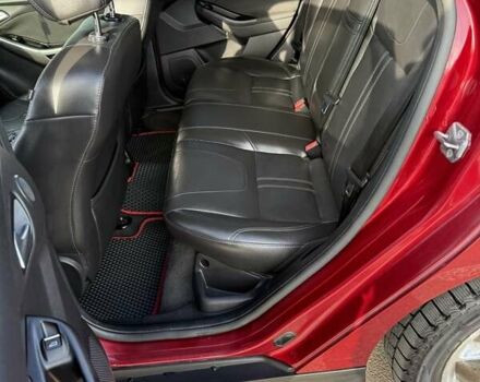 Красный Форд Фокус, объемом двигателя 2 л и пробегом 180 тыс. км за 6850 $, фото 7 на Automoto.ua