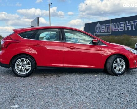 Красный Форд Фокус, объемом двигателя 2 л и пробегом 161 тыс. км за 7990 $, фото 5 на Automoto.ua