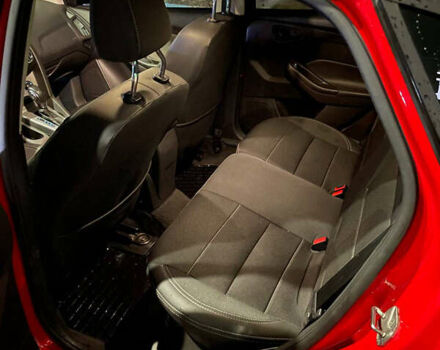 Красный Форд Фокус, объемом двигателя 2 л и пробегом 196 тыс. км за 6500 $, фото 7 на Automoto.ua