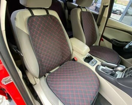 Форд Фокус 2012 у Хмельницькому на Automoto.ua Червоний Форд Фокус, об'ємом двигуна 2 л та пробігом 322 тис. км за 5800 $, фото 31 на Automoto.ua