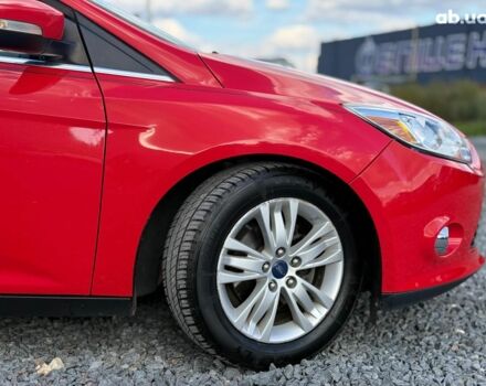 Красный Форд Фокус, объемом двигателя 2 л и пробегом 161 тыс. км за 7990 $, фото 7 на Automoto.ua