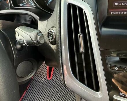 Красный Форд Фокус, объемом двигателя 2 л и пробегом 180 тыс. км за 6850 $, фото 15 на Automoto.ua