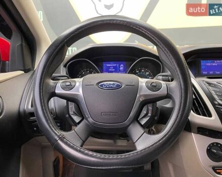 Форд Фокус 2012 у Хмельницькому на Automoto.ua Червоний Форд Фокус, об'ємом двигуна 2 л та пробігом 322 тис. км за 5800 $, фото 15 на Automoto.ua