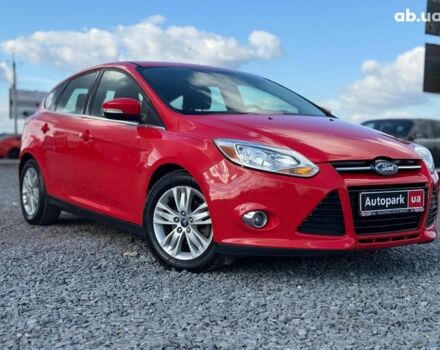 Красный Форд Фокус, объемом двигателя 2 л и пробегом 161 тыс. км за 7990 $, фото 3 на Automoto.ua