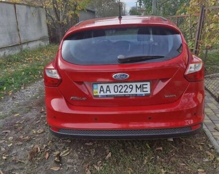 Красный Форд Фокус, объемом двигателя 1.6 л и пробегом 59 тыс. км за 10550 $, фото 2 на Automoto.ua