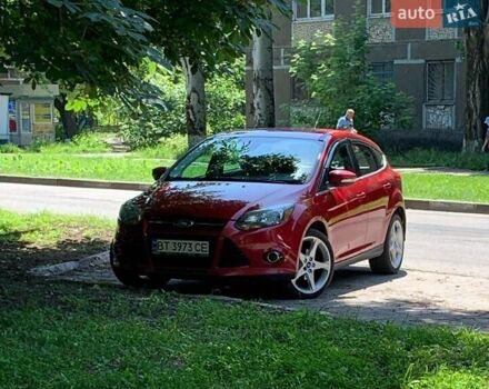 Красный Форд Фокус, объемом двигателя 2 л и пробегом 135 тыс. км за 8100 $, фото 7 на Automoto.ua