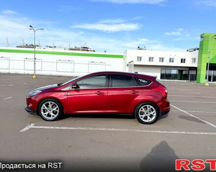 Красный Форд Фокус, объемом двигателя 2 л и пробегом 180 тыс. км за 6850 $, фото 1 на Automoto.ua
