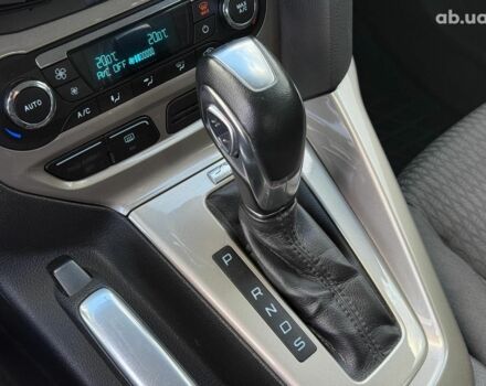 Красный Форд Фокус, объемом двигателя 2 л и пробегом 161 тыс. км за 7990 $, фото 21 на Automoto.ua