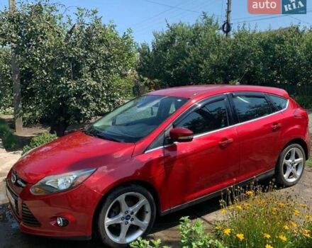 Красный Форд Фокус, объемом двигателя 2 л и пробегом 135 тыс. км за 8100 $, фото 3 на Automoto.ua