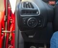 Красный Форд Фокус, объемом двигателя 1 л и пробегом 140 тыс. км за 7000 $, фото 4 на Automoto.ua