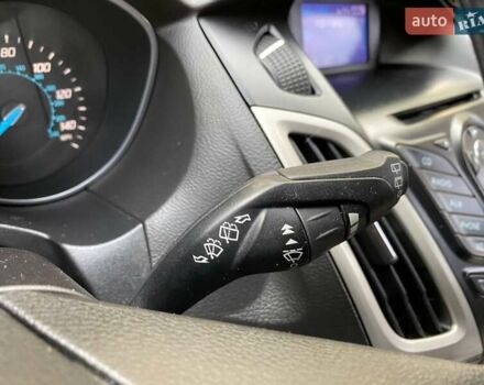 Форд Фокус 2012 у Хмельницькому на Automoto.ua Червоний Форд Фокус, об'ємом двигуна 2 л та пробігом 322 тис. км за 5800 $, фото 17 на Automoto.ua